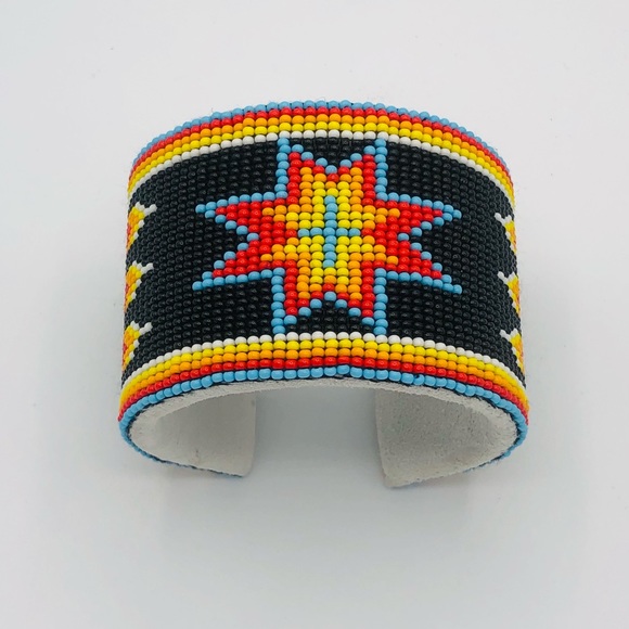 Wide Native American Style beaded Cuff Bracelet - Picture 7 of 9